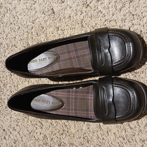 Cute Loafers - Picture 5 of 5